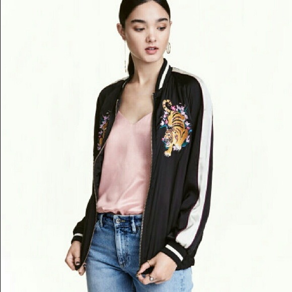 NWOT H&M Divided Silk Blazer - Picture 3 of 4